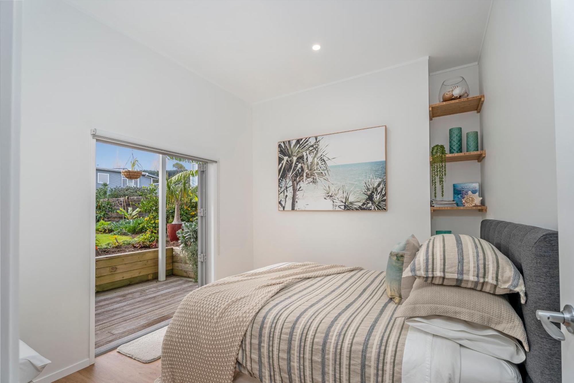 Coast Awhile - Whangamata Holiday Home Eksteriør billede