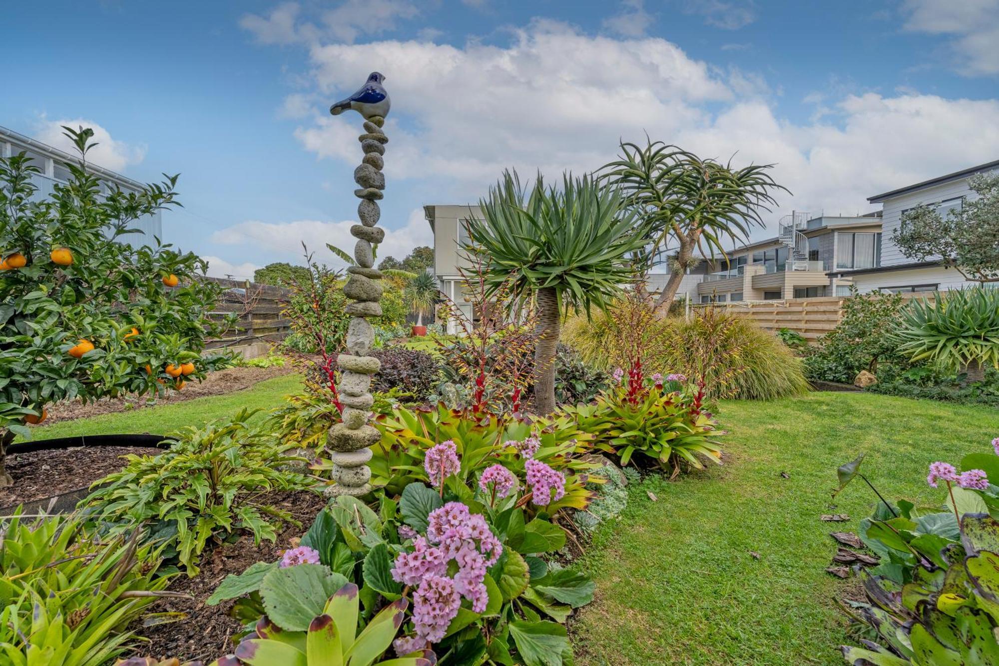 Coast Awhile - Whangamata Holiday Home Eksteriør billede